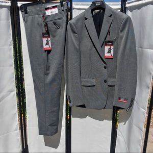 Brand New Van Heusen Suit